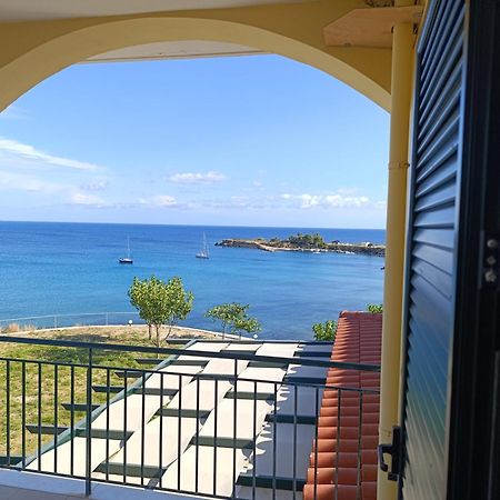 Casa Del Mare Apartment Lixouri Exterior photo