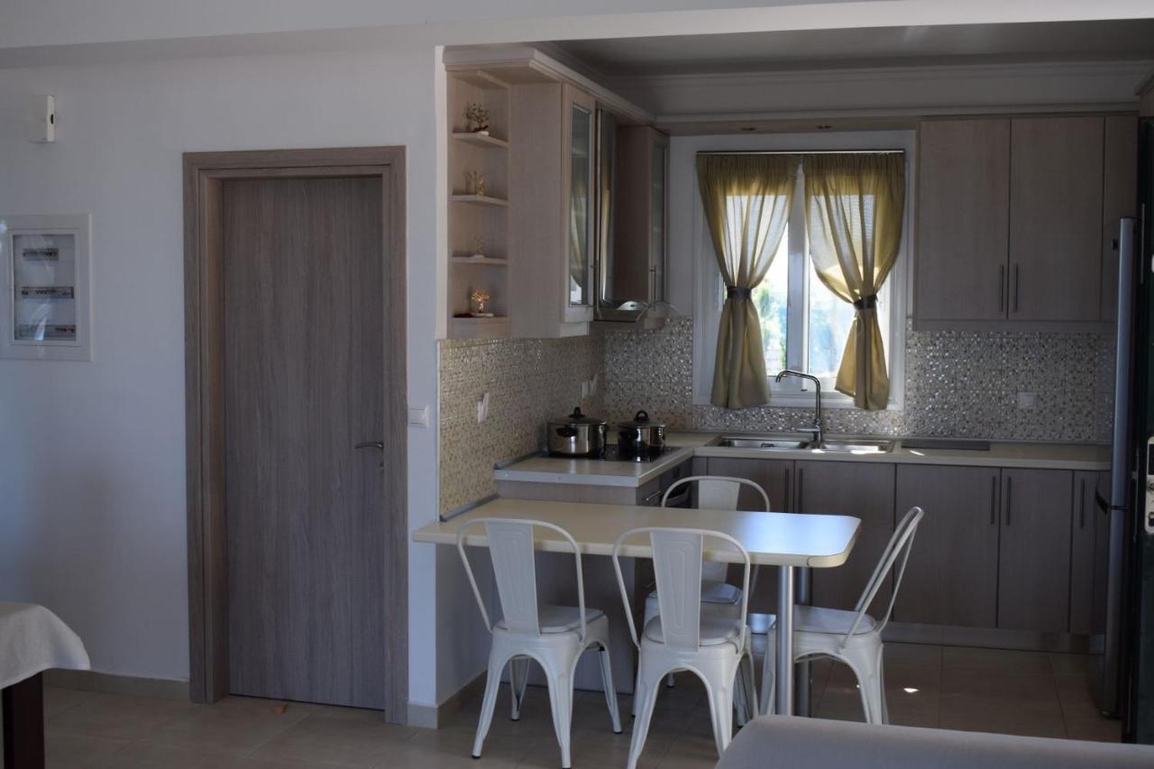 Casa Del Mare Apartment Lixouri Exterior photo